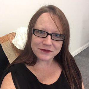 Meet your Posher, Heidi